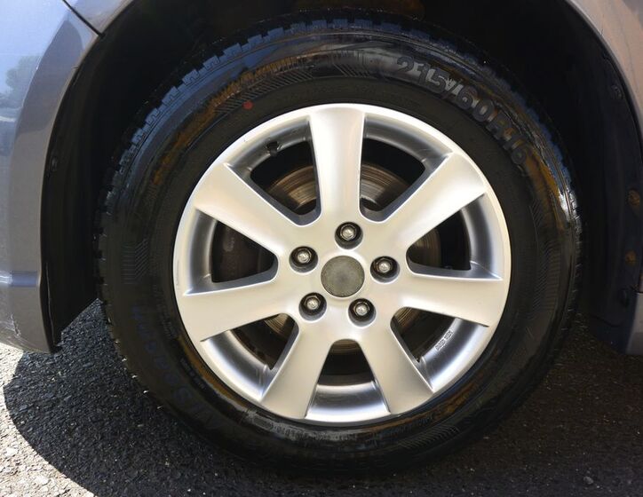 Mitsubishi Grandis 34