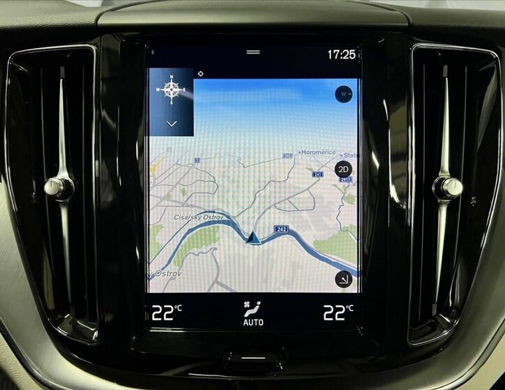 Volvo XC60 SUV 2,0 l 186 kw