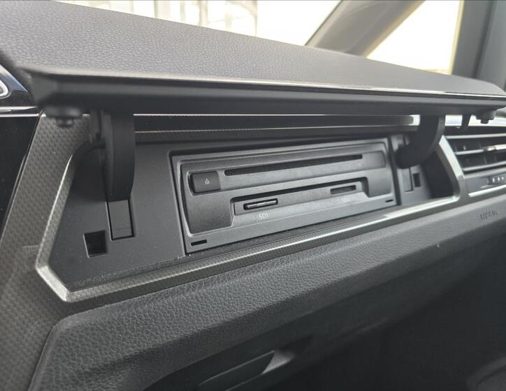 Volkswagen Touran 23