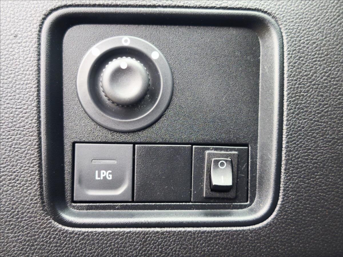 Dacia Duster SUV / Terénní 999,0 67 kw