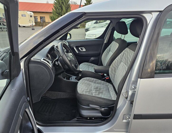 Škoda Roomster Ostatní 1,6 l 77 kw