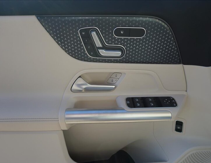 Mercedes-Benz GLA SUV 2,0 l 110 kw