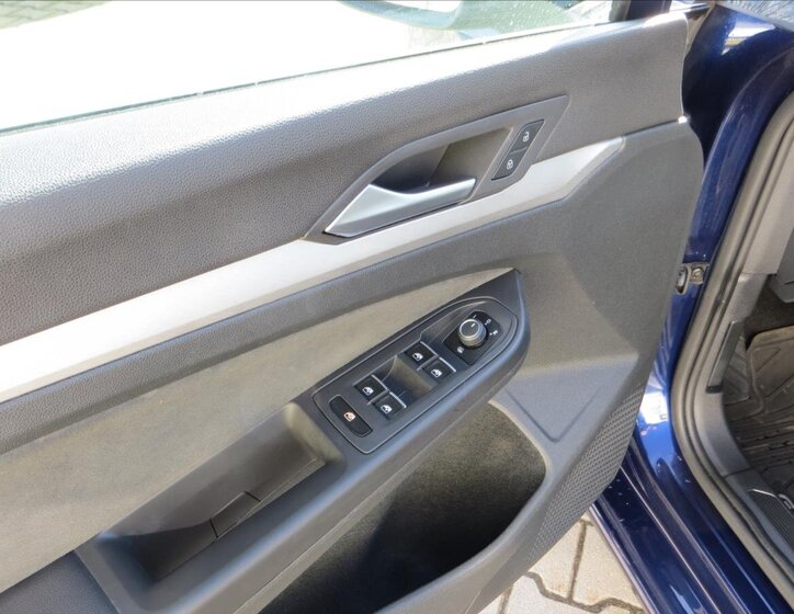 Volkswagen Golf Kombi 2,0 l 85 kw