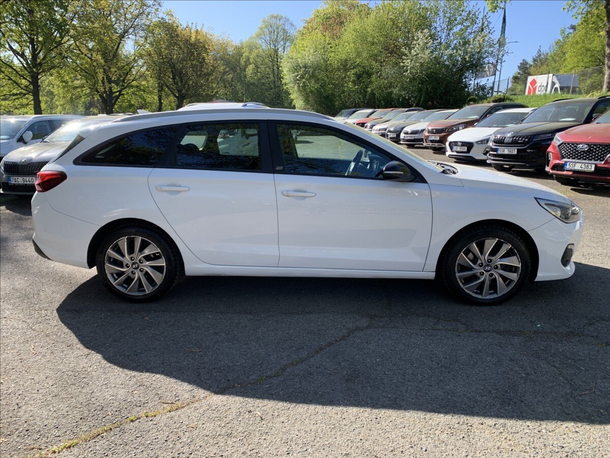 Hyundai i30 Kombi 1,4 l 103 kw