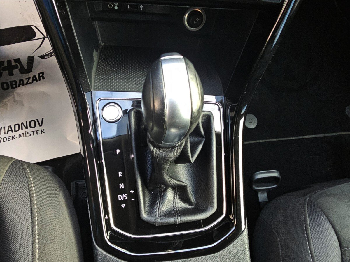 Volkswagen Touran Kombi 1,4 l 110 kw