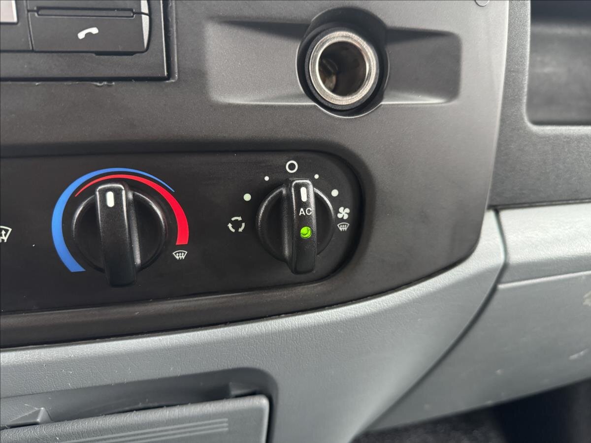 Ford Transit Skříň 2,2 l 114 kw