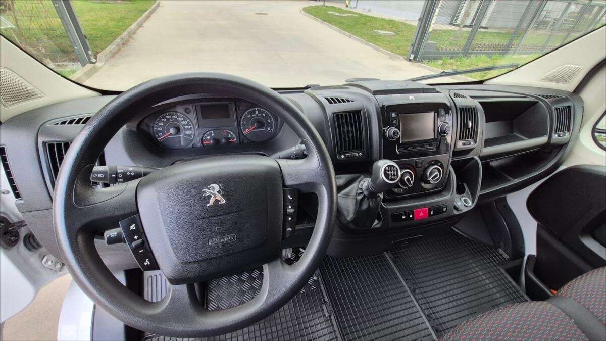 Peugeot Boxer Skříň 2,2 l 103 kw
