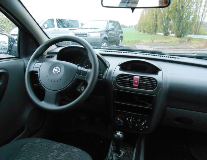 Opel Corsa Hatchback 973,0 43 kw