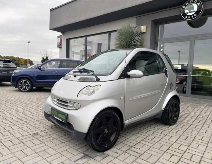 Smart Fortwo Kupé 698,0 45 kw