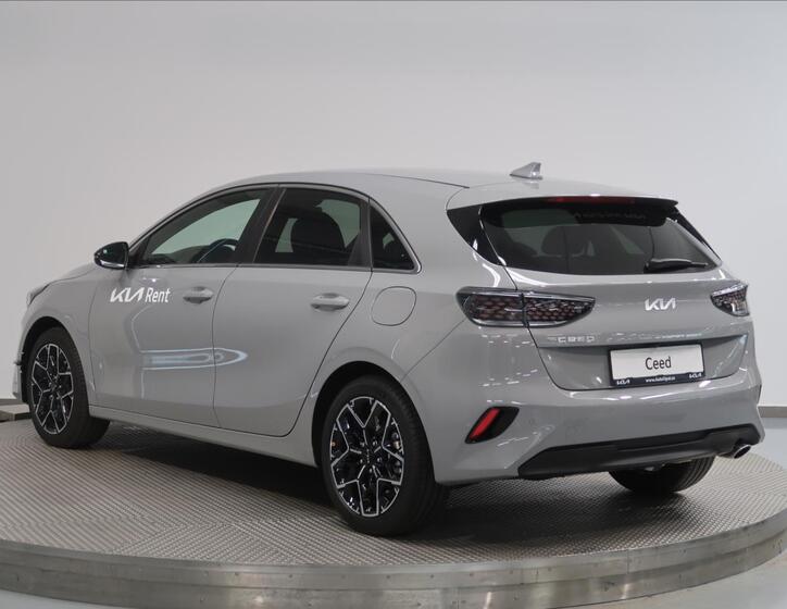 KIA Ceed 7