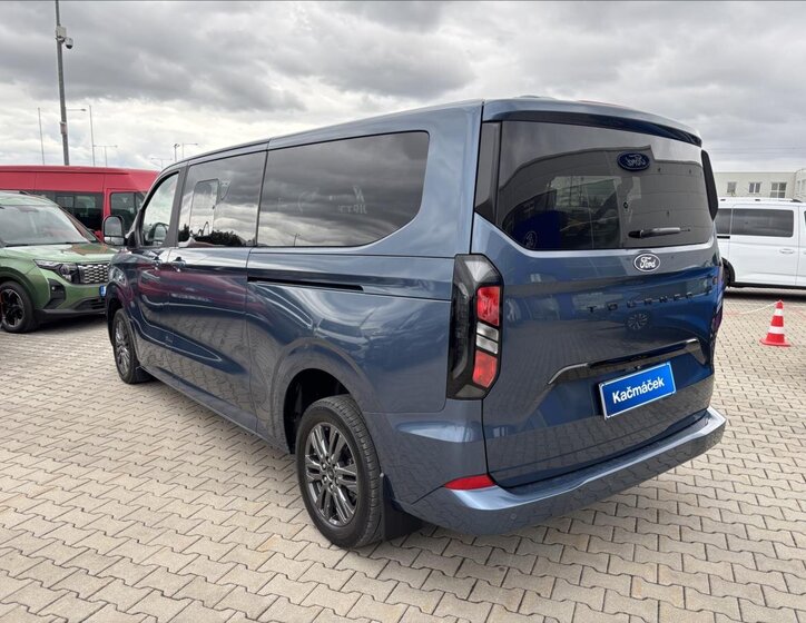 Ford Tourneo Custom Kombi 2,0 l 125 kw