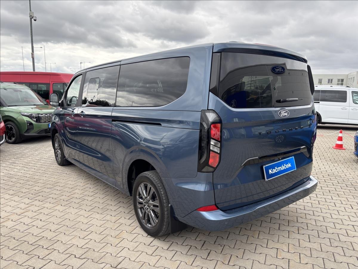 Ford Tourneo Custom Kombi 2,0 l 125 kw
