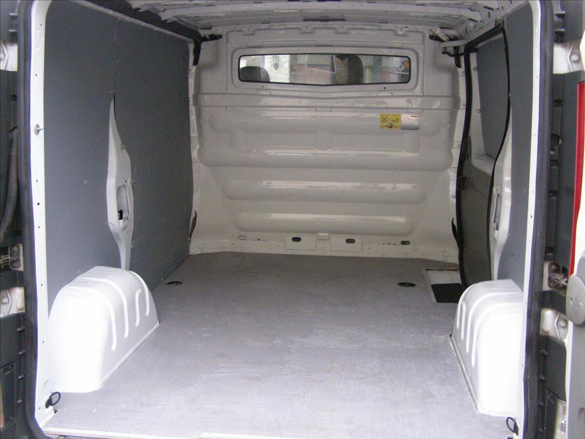 Opel Vivaro Ostatní 2,0 l 66 kw