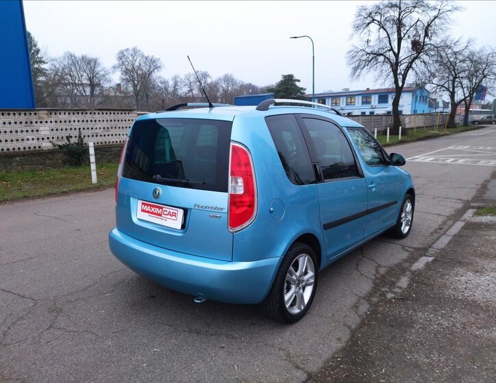 Škoda Roomster 5