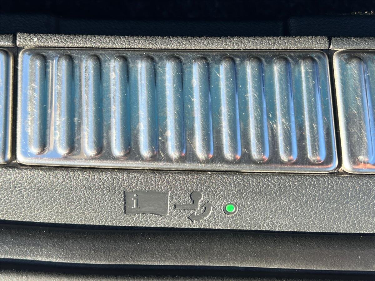 Škoda Superb Kombi 2,0 l 147 kw