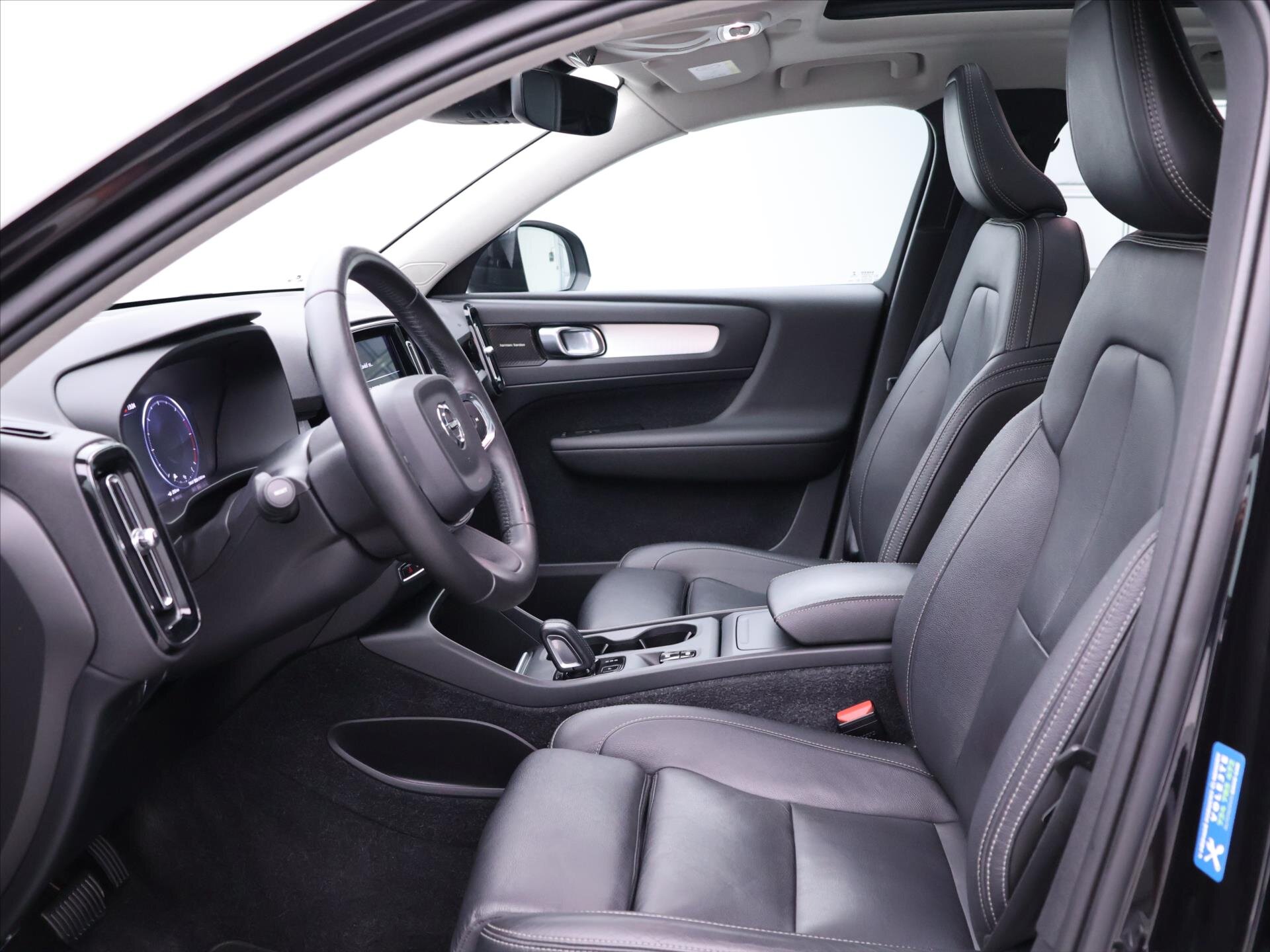 Volvo XC40 SUV 2,0 l 140 kw