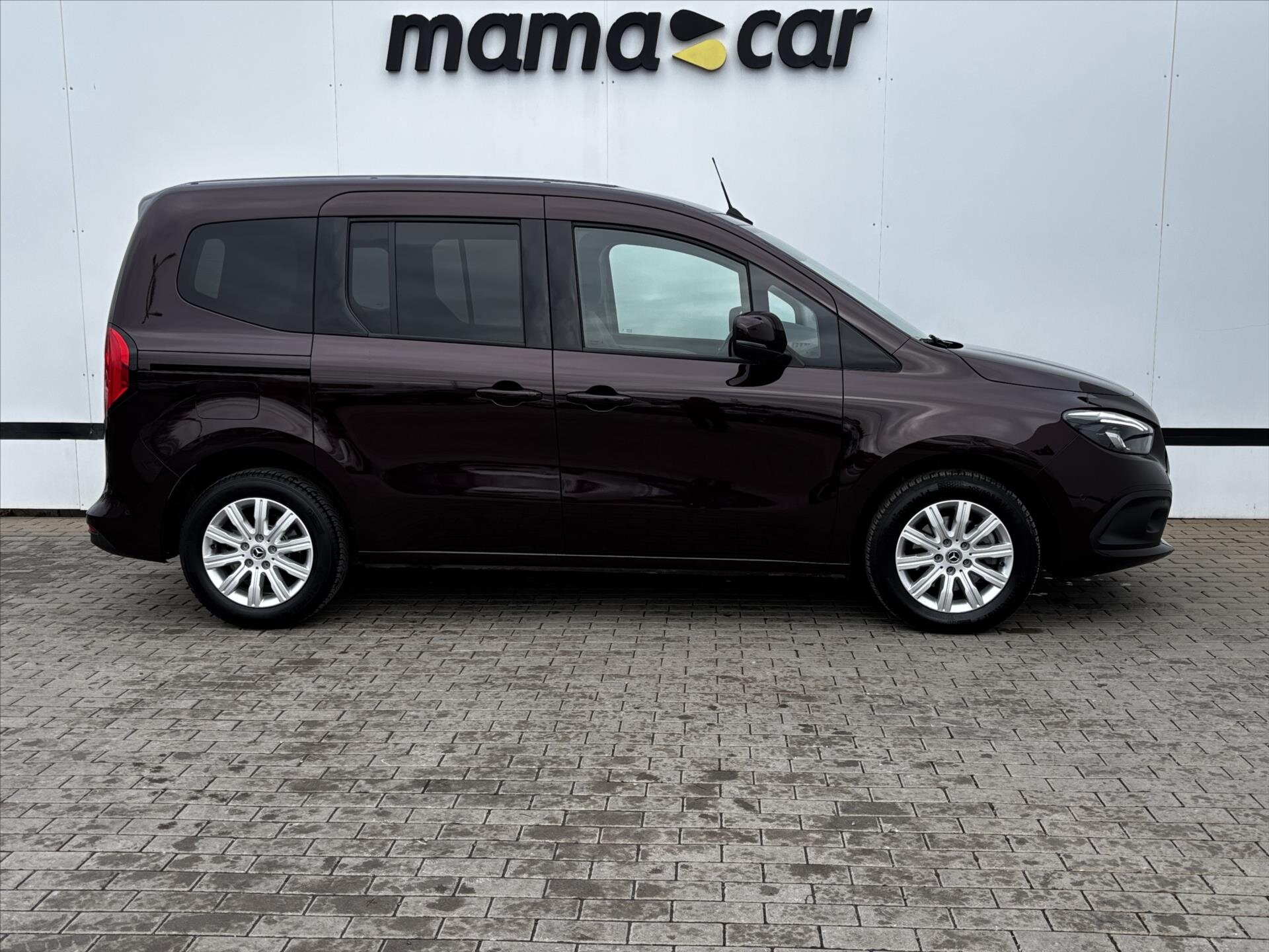 Mercedes-Benz Třídy T MPV 1,3 l 96 kw