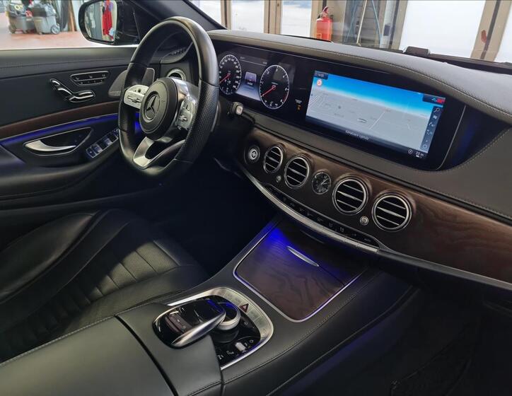 Mercedes-Benz Třídy S 18