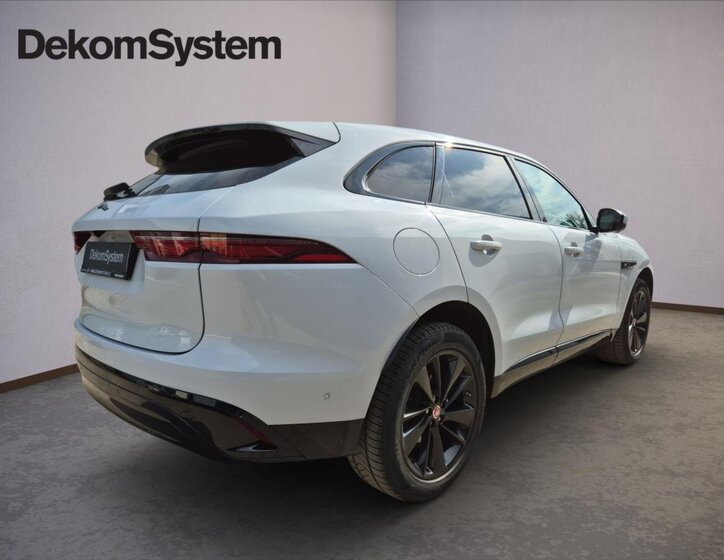Jaguar F-Pace SUV / Terénní 2,0 l 150 kw
