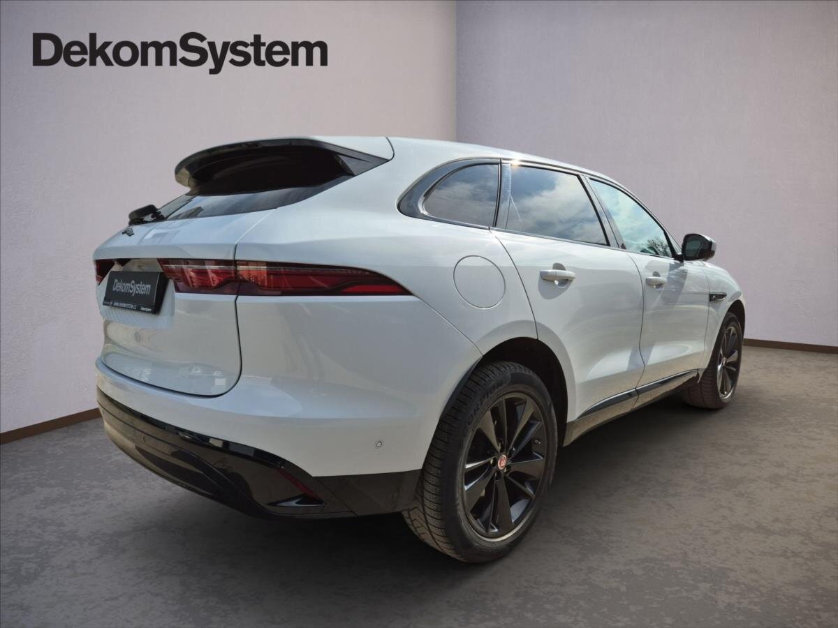 Jaguar F-Pace SUV / Terénní 2,0 l 150 kw