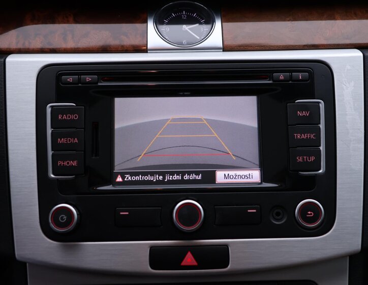 Volkswagen Passat 23