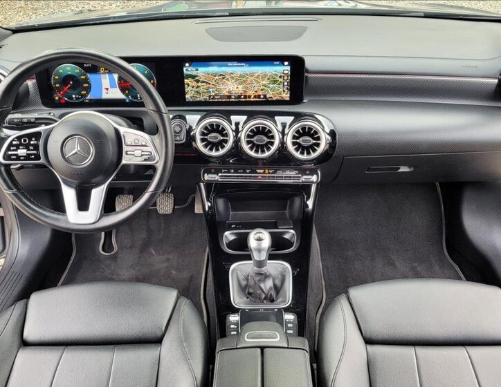 Mercedes-Benz CLA 19