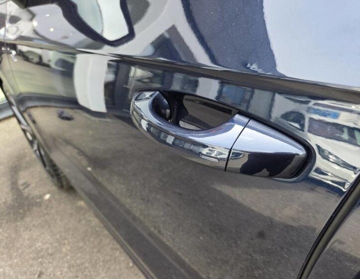 Volkswagen Touareg SUV 3,0 l 210 kw