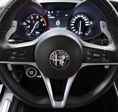 Alfa Romeo Giulia 16