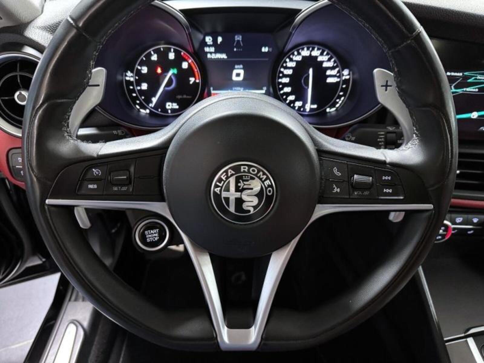 Alfa Romeo Giulia 16