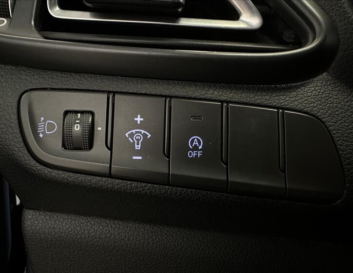 Hyundai i30 Hatchback 2,0 l 206 kw