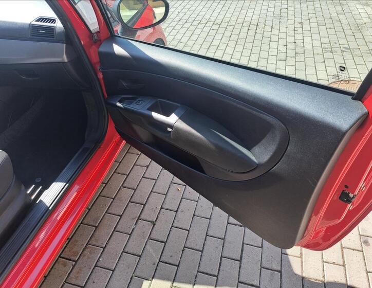 Fiat Grande Punto 29