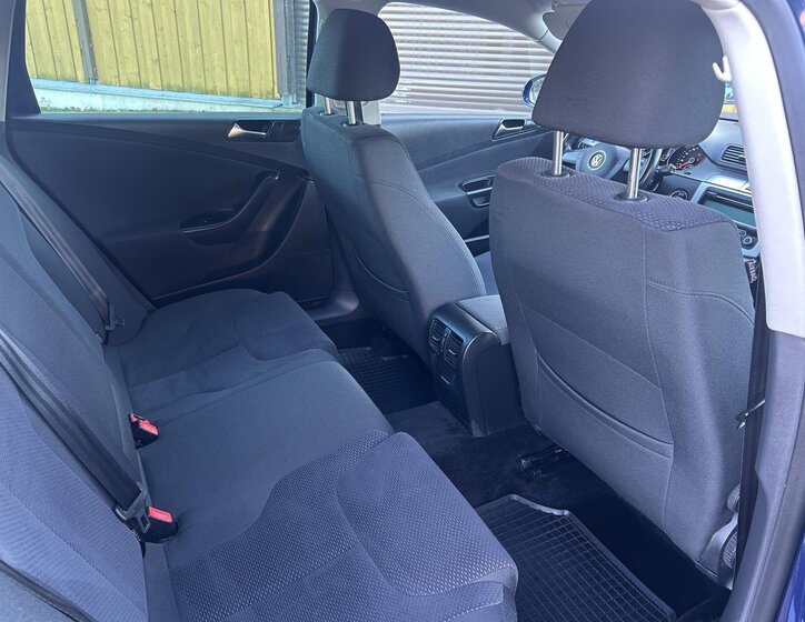 Volkswagen Passat Kombi 2,0 l 81 kw