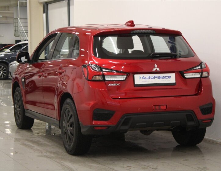 Mitsubishi ASX SUV / Terénní 2,0 l 110 kw