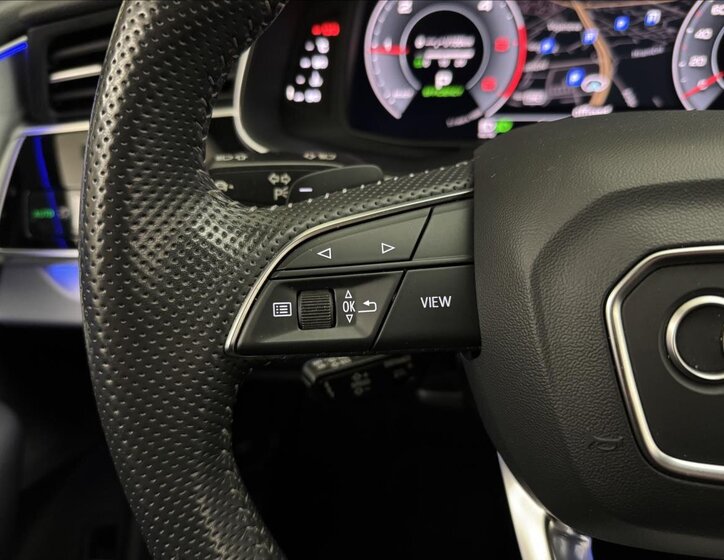 Audi Q7 SUV 3,0 l 210 kw