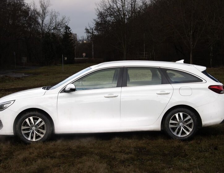 Hyundai i30 Kombi 1,6 l 85 kw