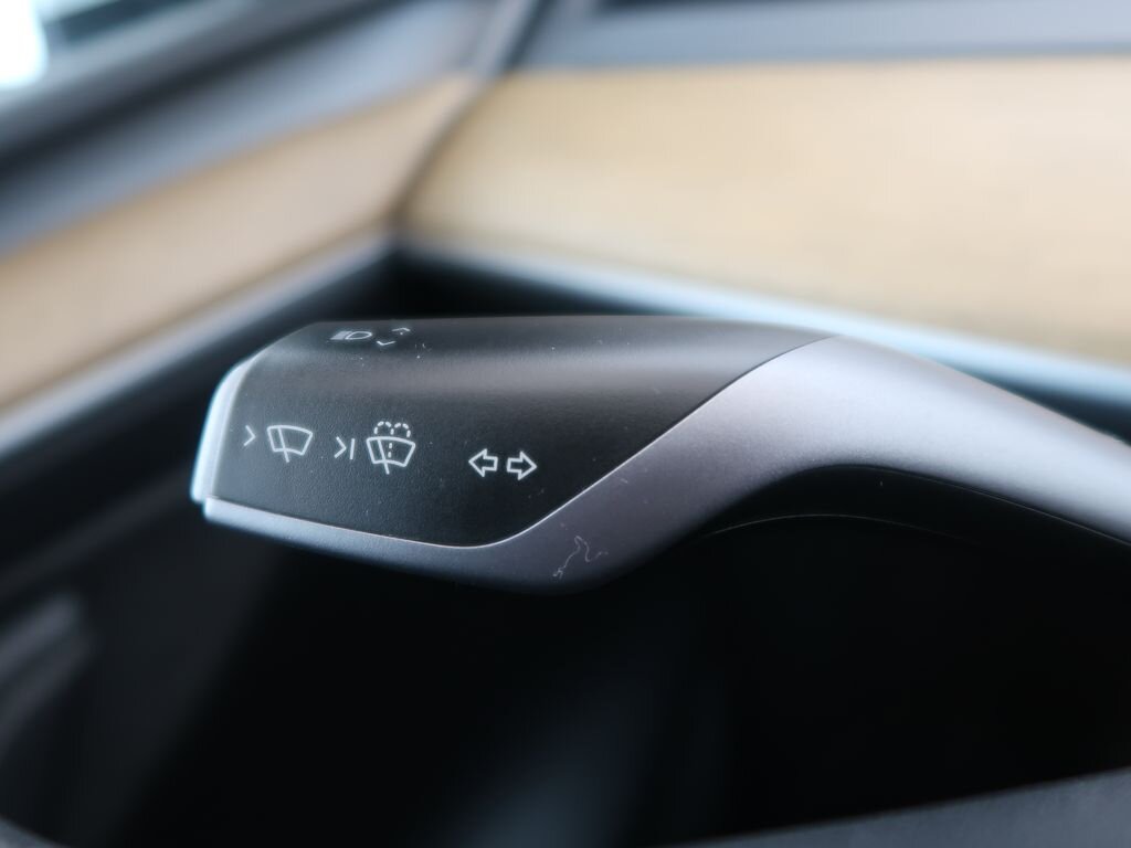 Tesla Model Y SUV 0,0 378 kw