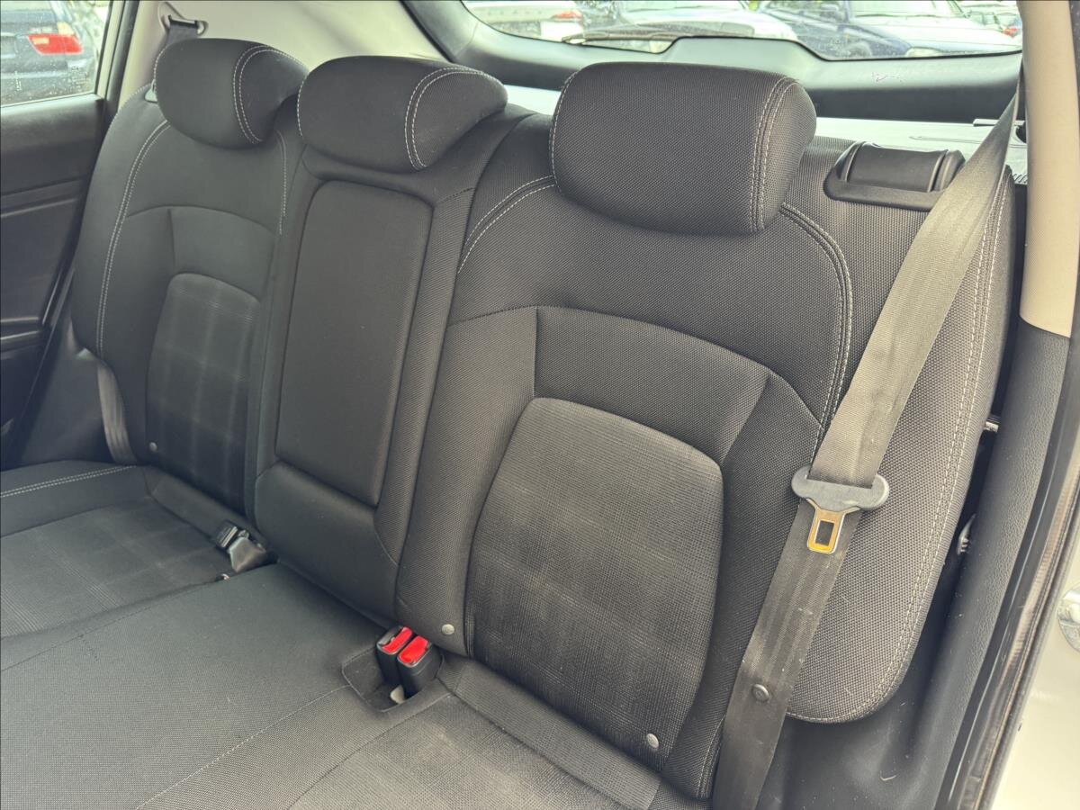 KIA Sportage SUV 1,7 l 85 kw