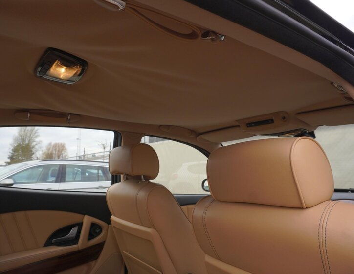 Maserati Quattroporte Sedan 4,2 l 295 kw