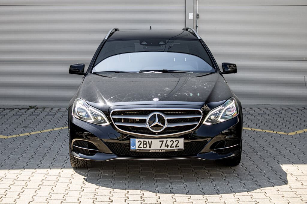 Mercedes-Benz Třídy E Kombi 3,0 l 190 kw