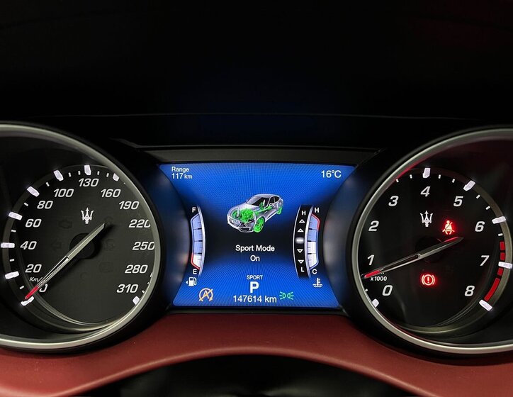 Maserati Levante SUV / Terénní 3,0 l 316 kw