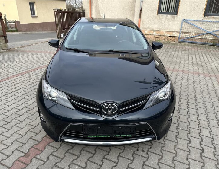 Toyota Auris Hatchback 1,6 l 98 kw