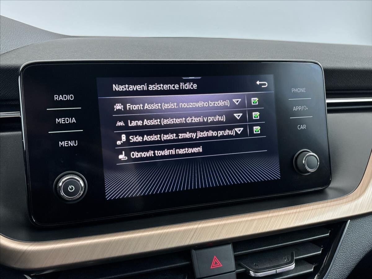 Škoda Scala Hatchback 999,0 81 kw