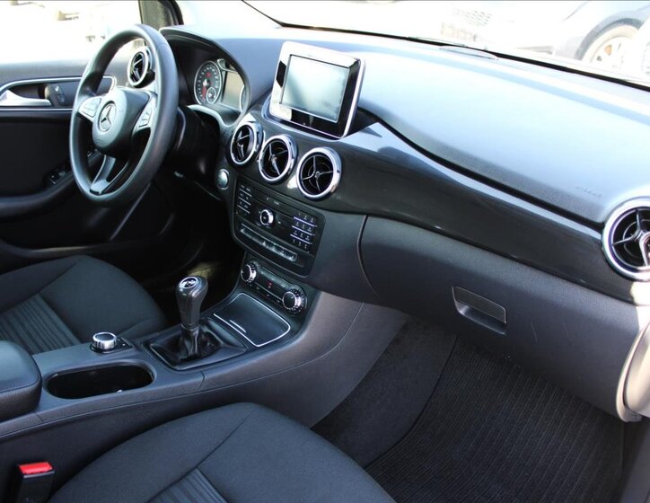 Mercedes-Benz Třídy B MPV 1,5 l 80 kw