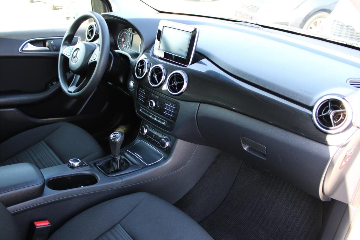 Mercedes-Benz Třídy B MPV 1,5 l 80 kw