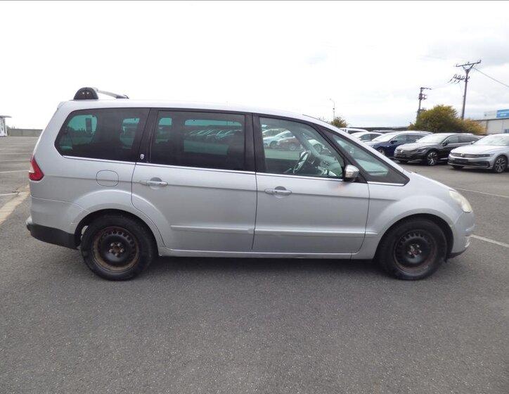Ford Galaxy MPV 2,0 l 103 kw