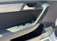 Volkswagen Passat Kombi 2,0 l 103 kw