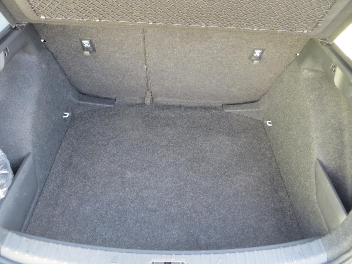 Škoda Scala Hatchback 1,5 l 110 kw