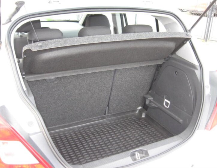 Opel Corsa Hatchback 1,4 l 74 kw