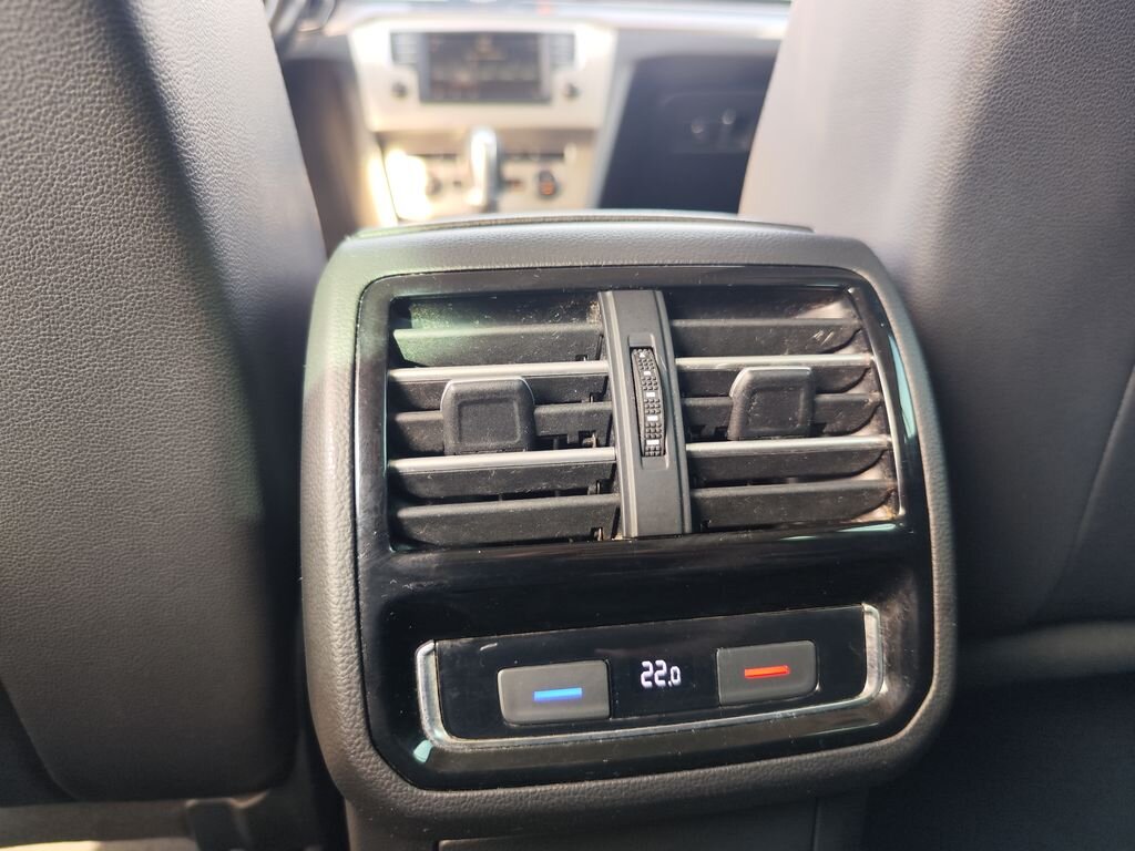 Volkswagen Passat Kombi 2,0 l 176 kw