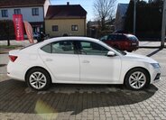 Škoda Octavia Sedan / Limuzína 1,5 l 110 kw